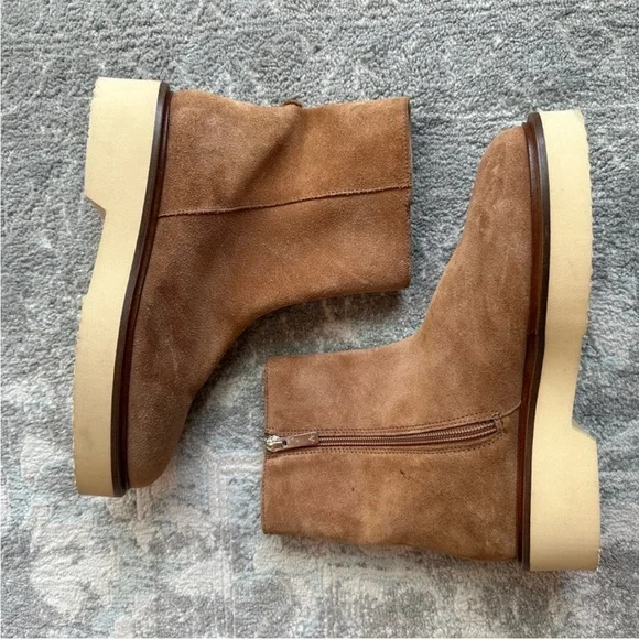 Aquatalia Maddie Whiskey Suede Platform Bootie Size 6.5 NWT Water-Resistant